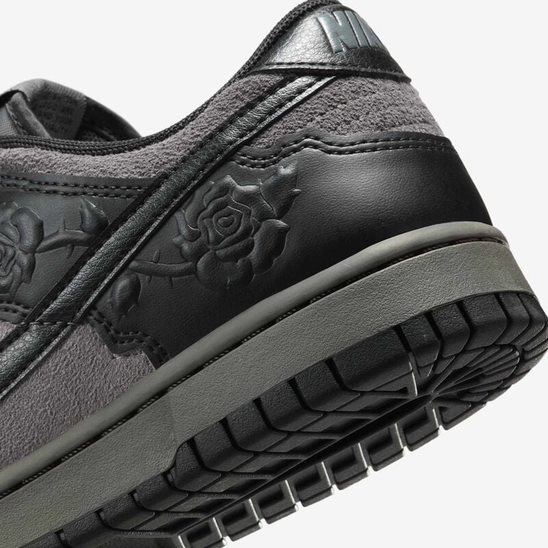 NIKE DUNK LOW EDICION LIMITADA