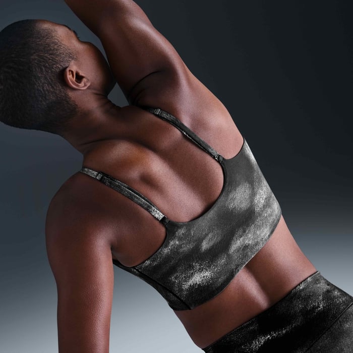 ONE LL TOP NEGRO NUBE