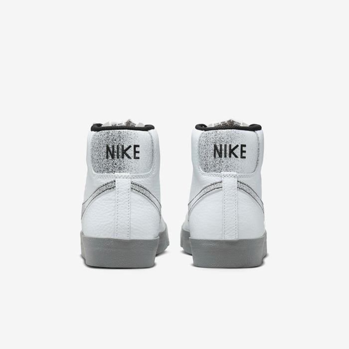 BLAZER MID 77