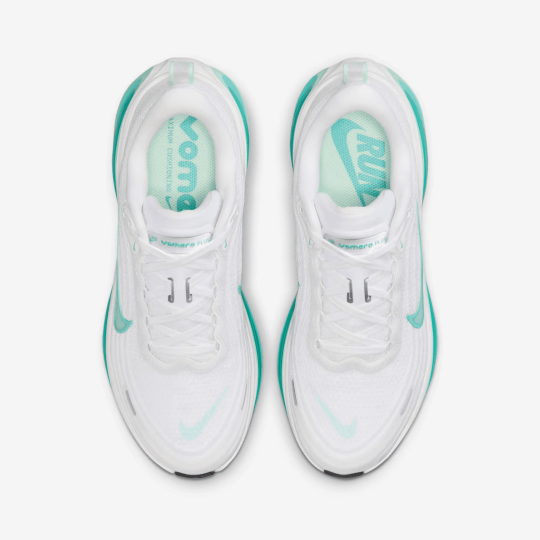 W NIKE VOMERO PLUS