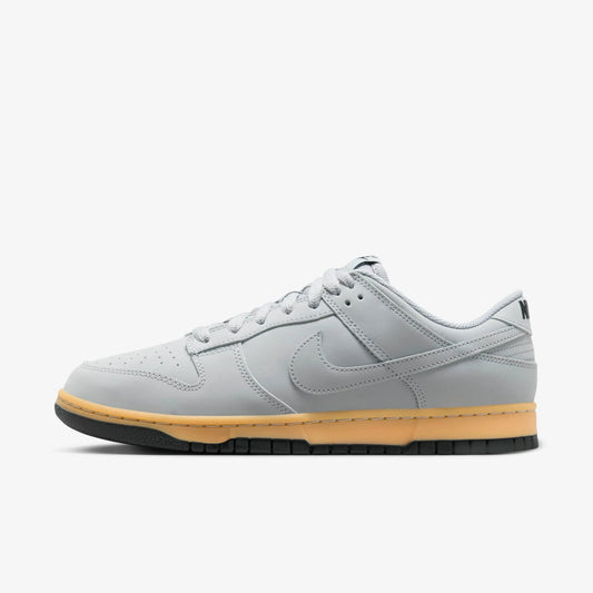 DUNK LOW SE