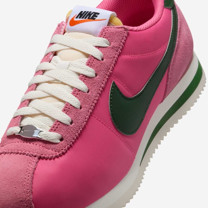 NIKE CORTEZ