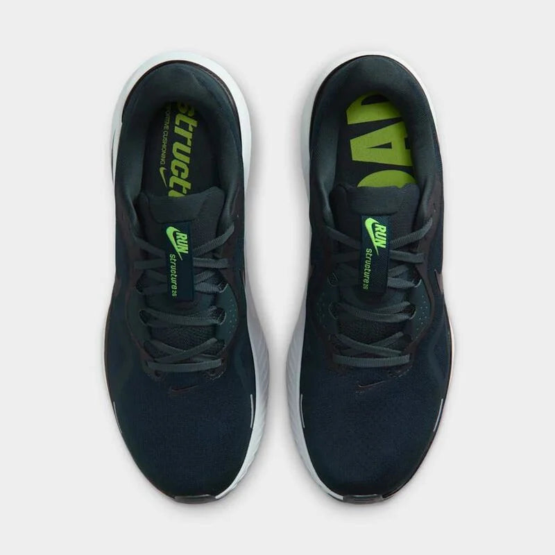 NIKE STRUCTURE 26