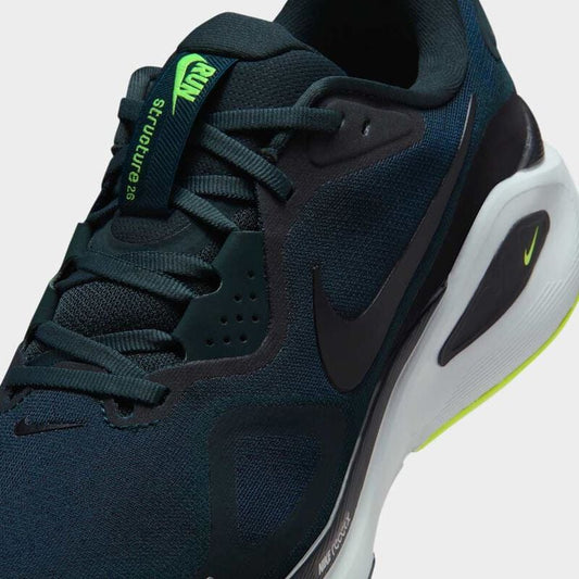 NIKE STRUCTURE 26