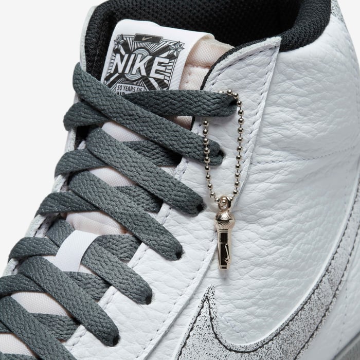 BLAZER MID 77