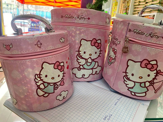 NECESER HELLO KITTY