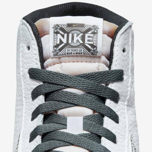 BLAZER MID 77