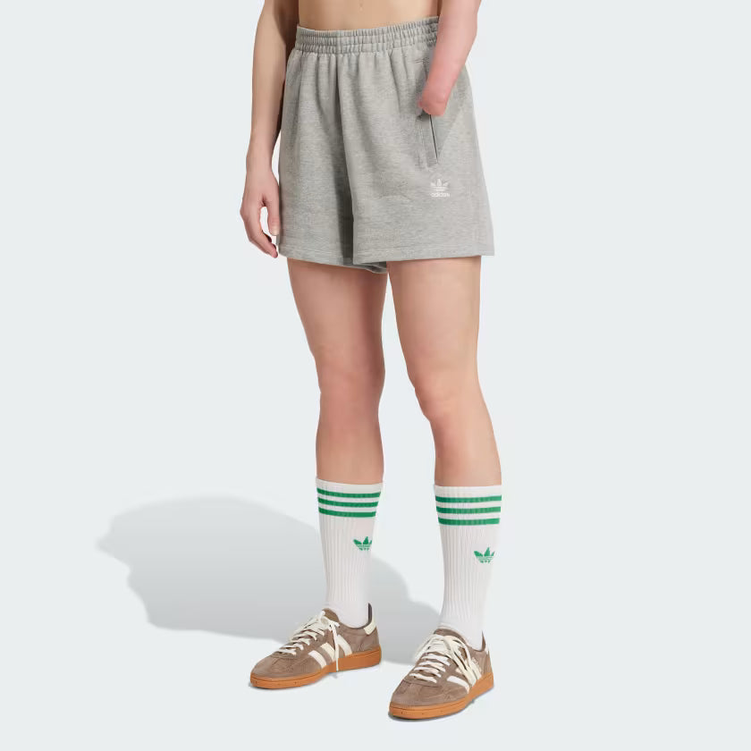 ESS SHORTS PLOMO