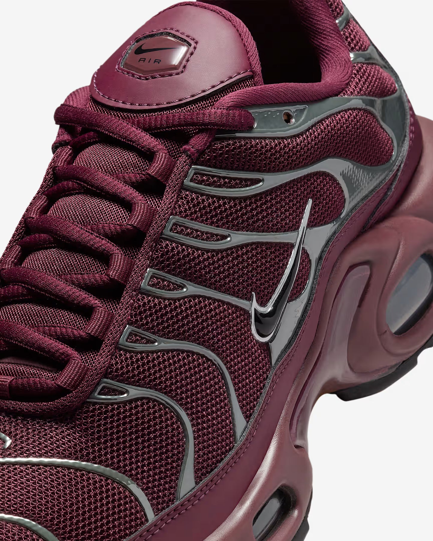 Air Max Plus SE