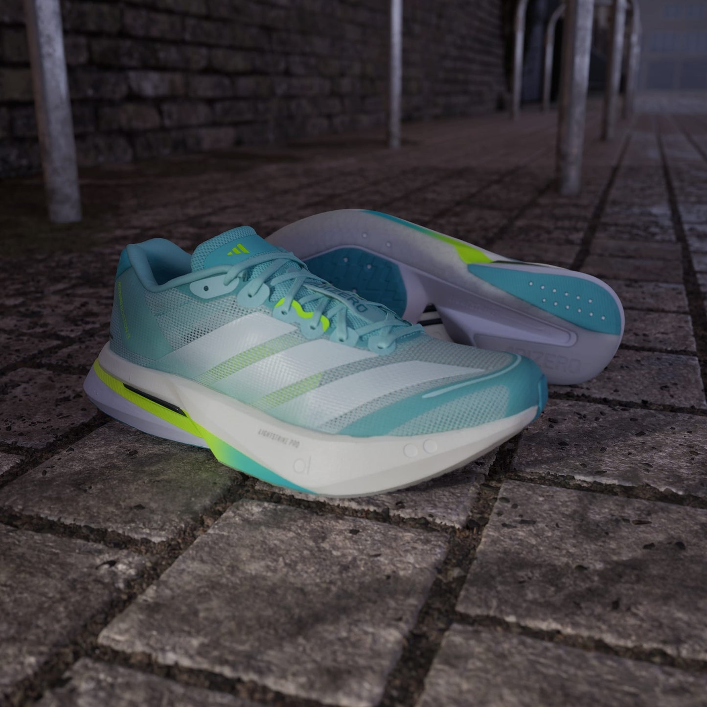 ADIZERO BOSTON 13