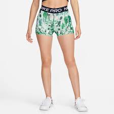 SHORT VERDE NIKE